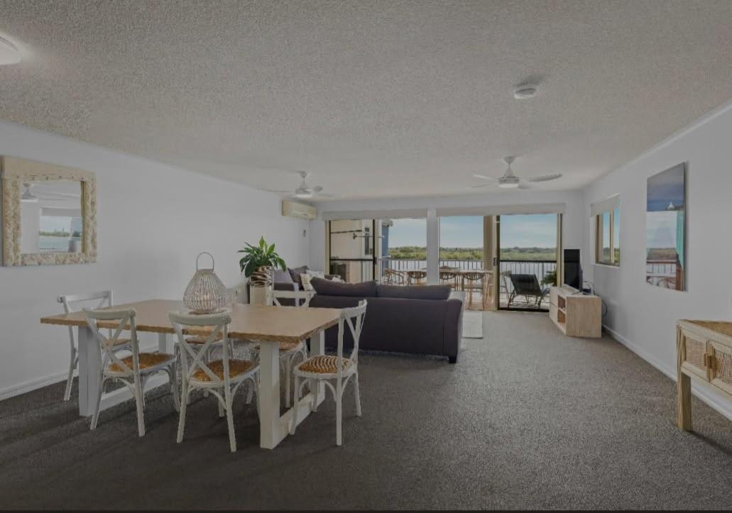 On The River Apartments Maroochydore Ngoại thất bức ảnh