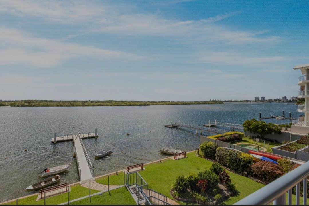 On The River Apartments Maroochydore Ngoại thất bức ảnh