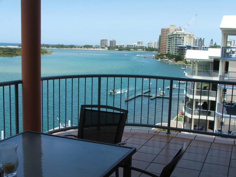 On The River Apartments Maroochydore Ngoại thất bức ảnh